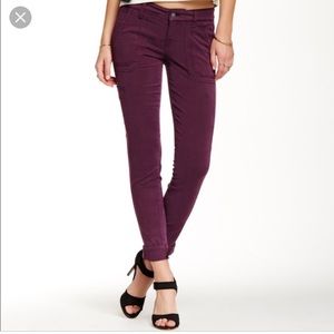 Level 99 purple skinny cargo pants - size 25